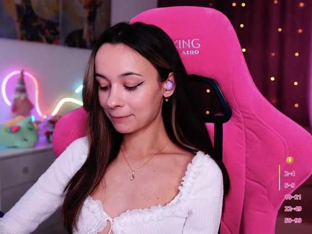 JuicyAngel Image 2