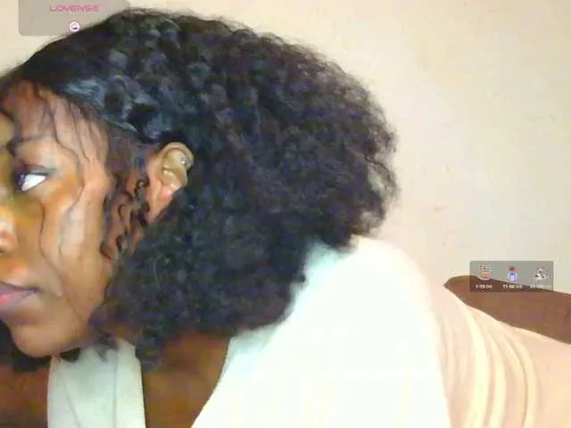 mayadashaaa – webcam model profile photo Image 11