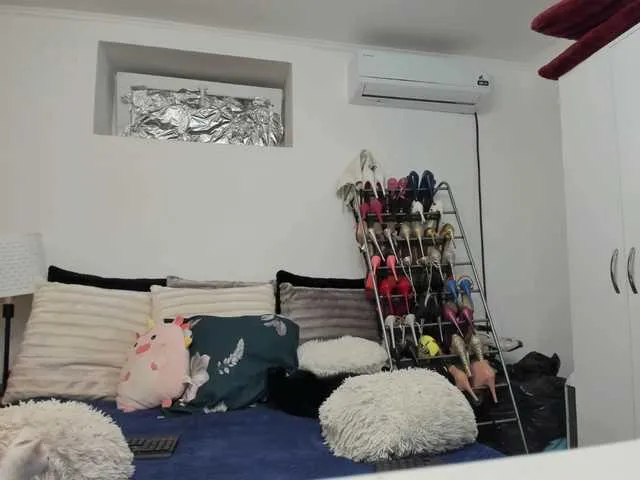 juuzou_kit – webcam model profile photo Image 17