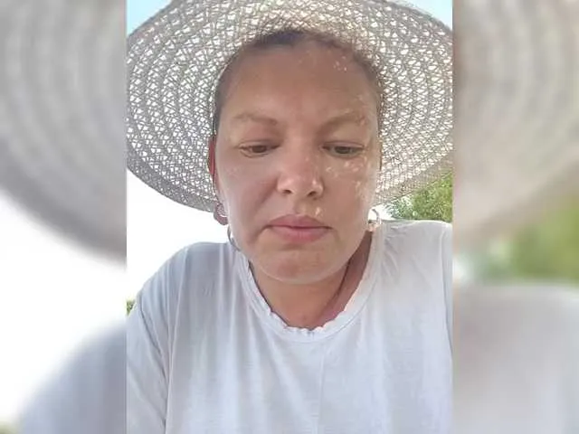 Juliamad Image 18