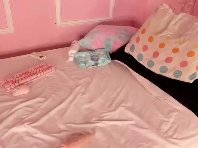 xlunami – webcam model profile photo Image 3