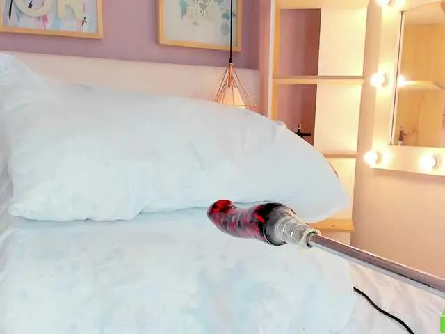 ALISE8881 – webcam model profile photo Image 5