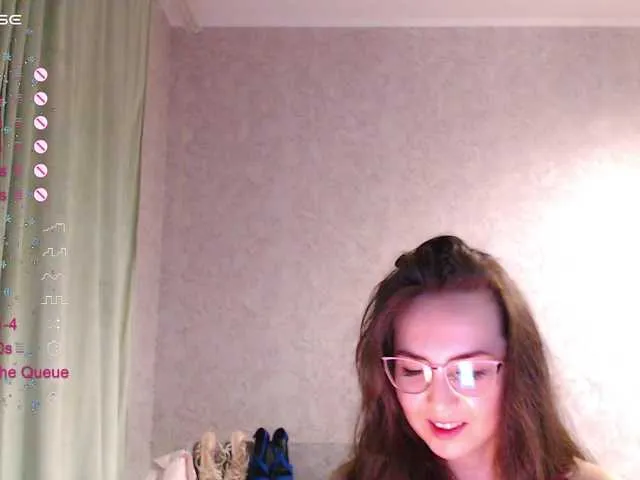 yourfavorite_bigclit – webcam model profile photo Image 3