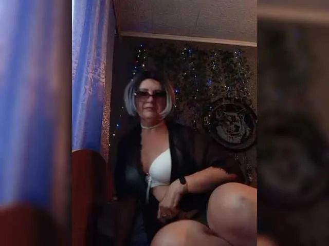 MiaTonyy – webcam model profile photo Image 4