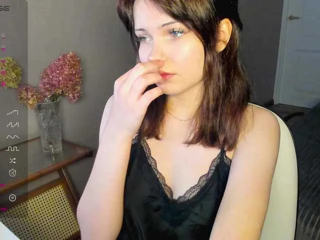 charlottegotit – webcam model profile photo Image 15