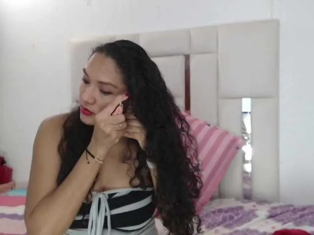 NatashaRouge – webcam model profile photo Image 9