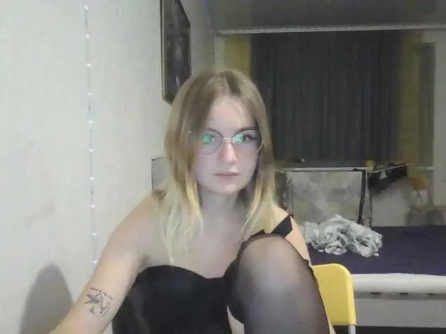 Sonya-reallsugar – webcam model profile photo Image 2