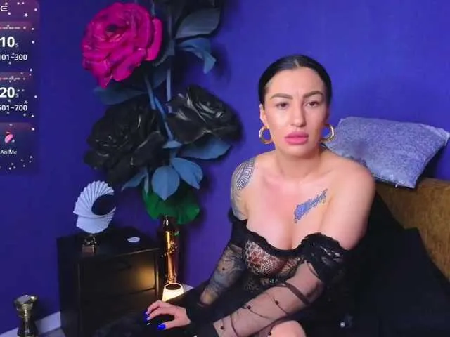 KateyRivaa Image 2