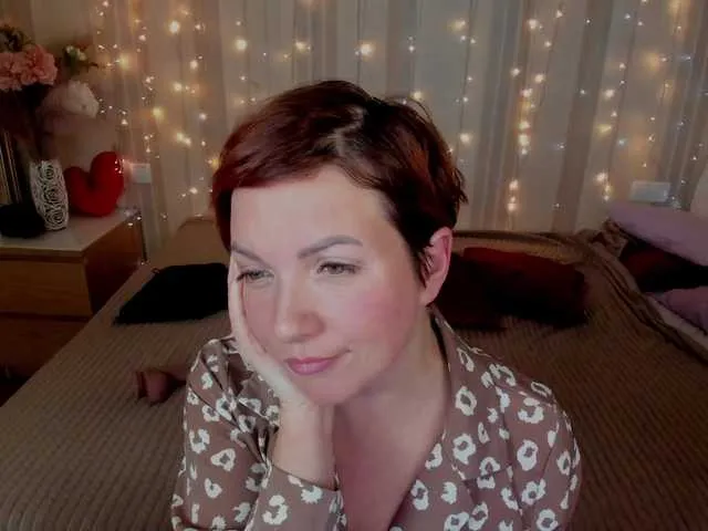 KatherineArt – webcam model profile photo
