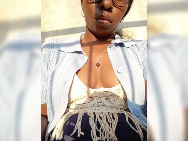 Tvoyasamka77 – webcam model profile photo Image 14
