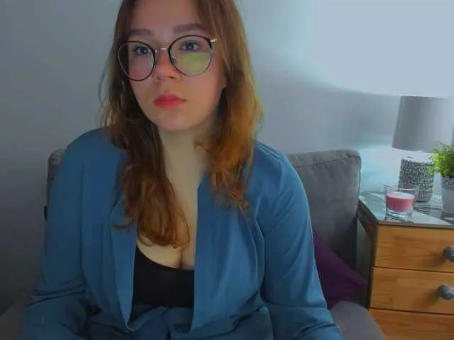 Kamila5555555 – webcam model profile photo Image 2