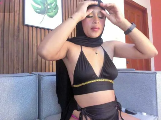 holly0550 – webcam model profile photo Image 12