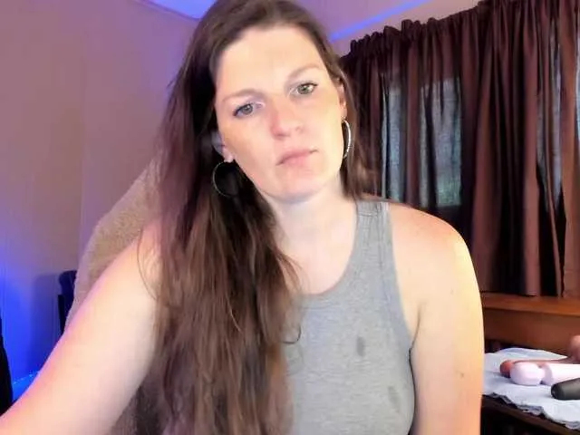 MiamiMur – webcam model profile photo Image 5