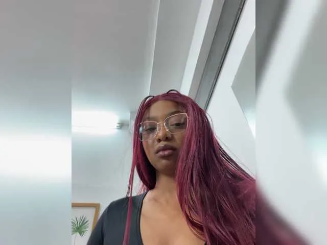 selina_kyl3 – webcam model profile photo Image 16