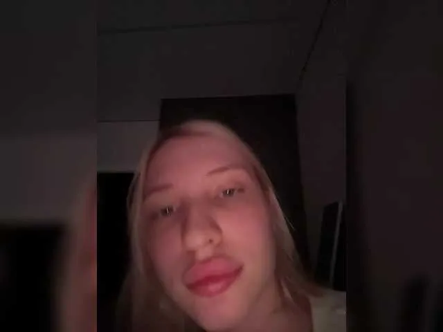 KettyPretty25 Image 18