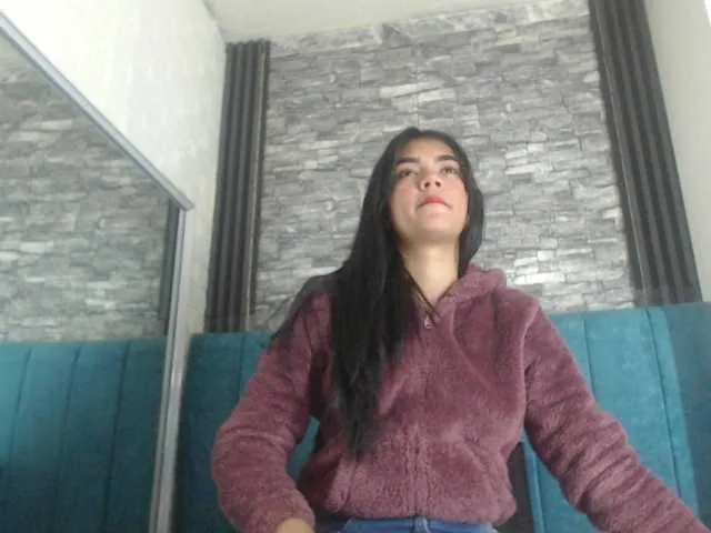 babyhuelix – webcam model profile photo Image 11