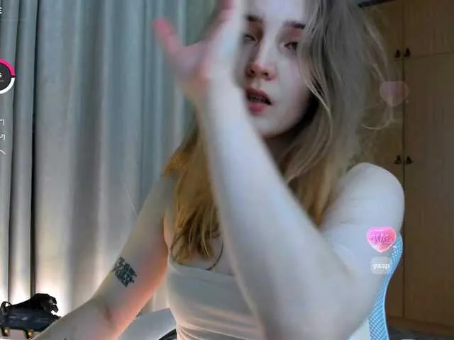 Likachkaa – webcam model profile photo Image 18