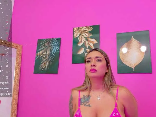adria_ross – webcam model profile photo Image 3