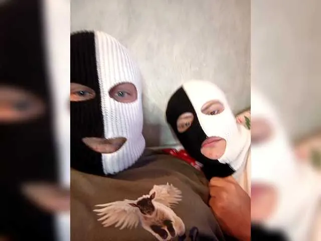 Innokentiy449 – webcam model profile photo Image 6