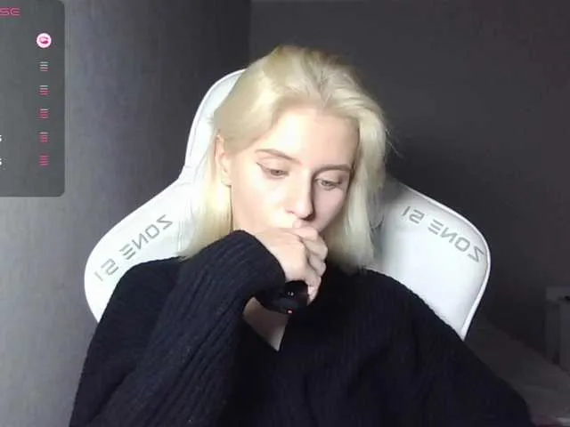 bunnydollstella – webcam model profile photo Image 12