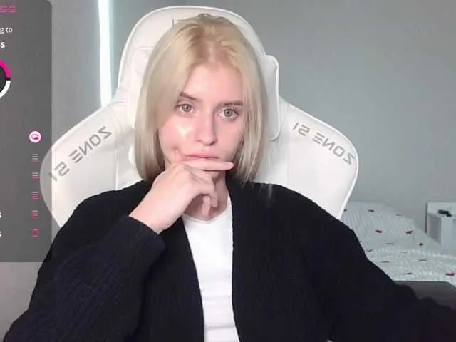 bunnydollstella – webcam model profile photo Image 9