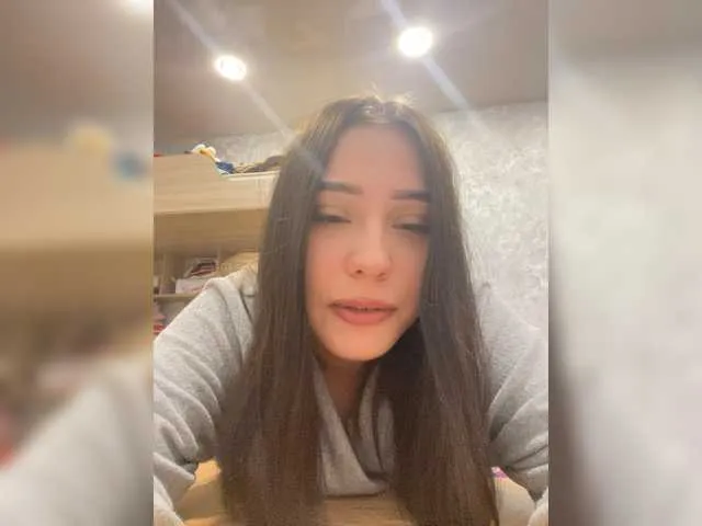 KitiKate – webcam model profile photo
