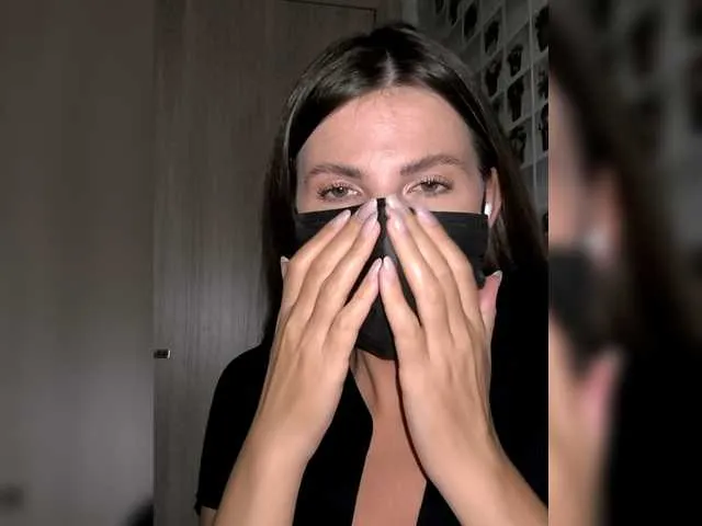 AlexaRayS – webcam model profile photo Image 13