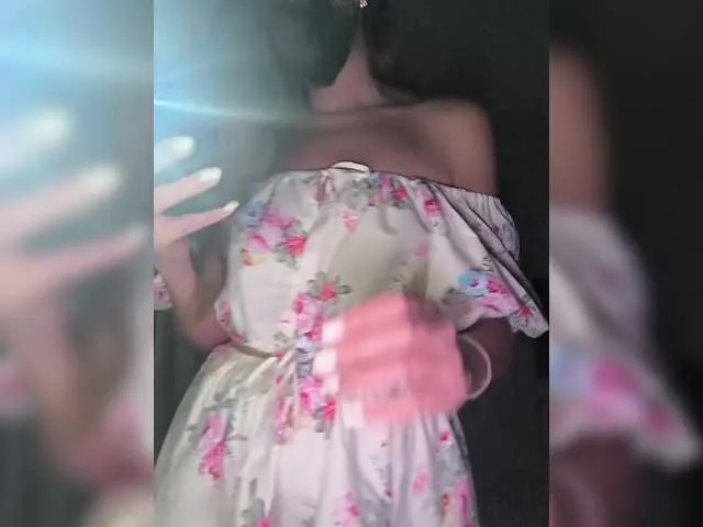 AlexaRayS – webcam model profile photo Image 7