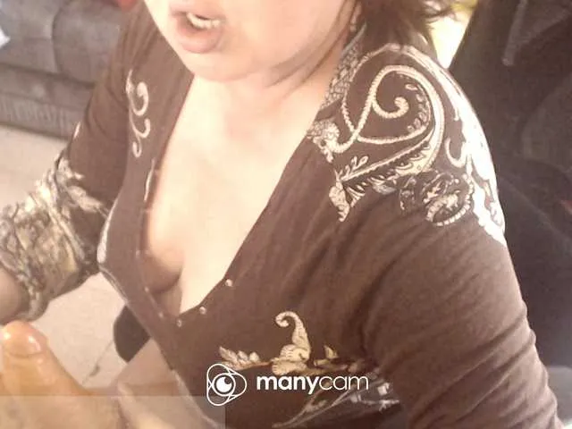 sexy_vania – webcam model profile photo Image 13