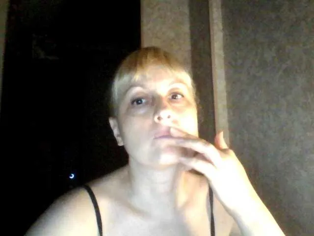 SvParochka – webcam model profile photo Image 17