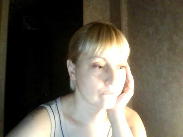SvParochka – webcam model profile photo Image 19