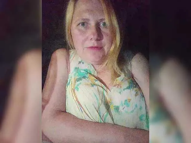 xunybany – webcam model profile photo Image 15