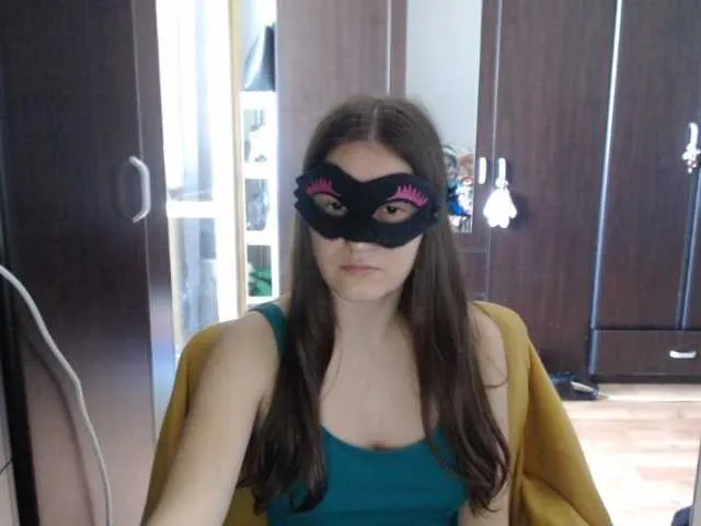 heymartina – webcam model profile photo Image 11