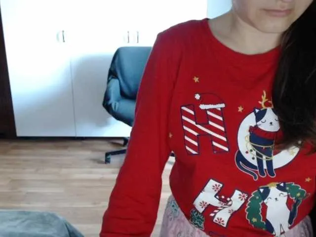 heymartina – webcam model profile photo Image 19