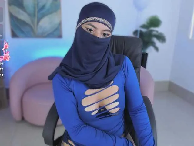 naomi_diamond_ – webcam model profile photo Image 16