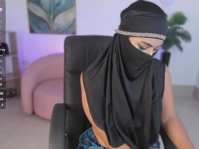 naomi_diamond_ – webcam model profile photo Image 19