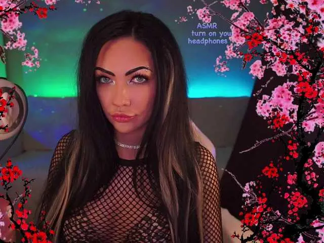 LADYCharmer Profile Image