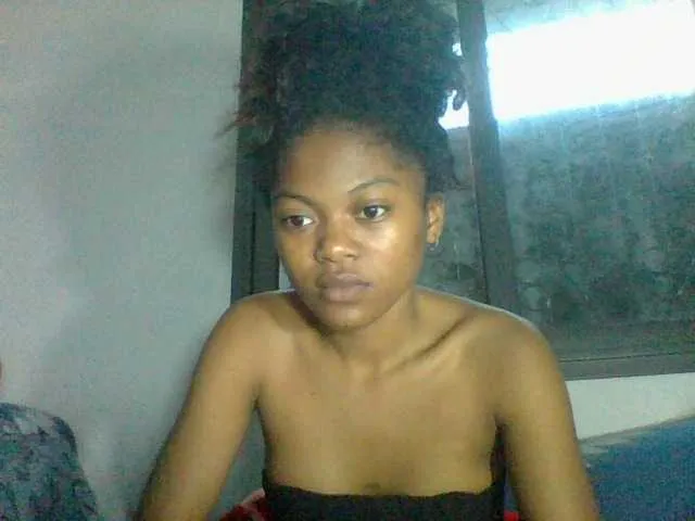 onlygia – webcam model profile photo Image 10