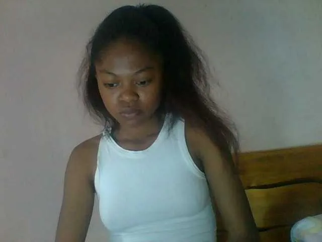 onlygia – webcam model profile photo Image 15