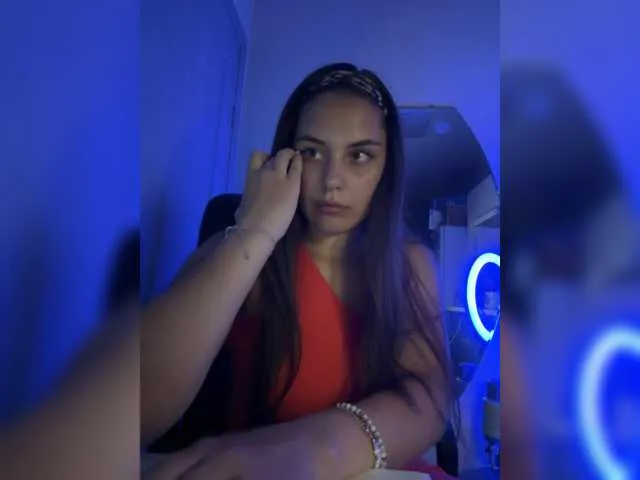 bunnydollstella – webcam model profile photo Image 2
