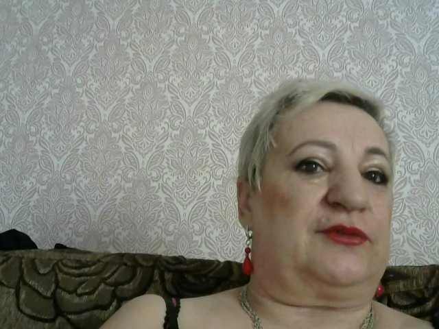 lara45 Image 17