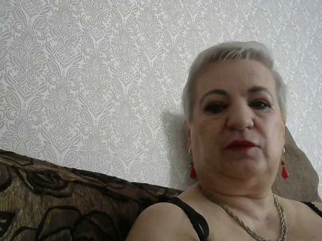 lara45 Image 5