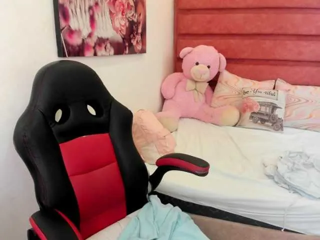 mayadashaaa – webcam model profile photo Image 10