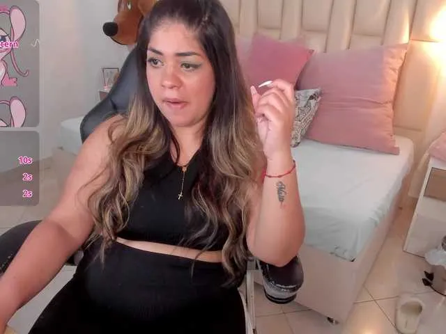 mayadashaaa – webcam model profile photo Image 12