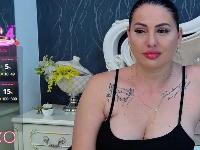 natasha_harpper – webcam model profile photo Image 3