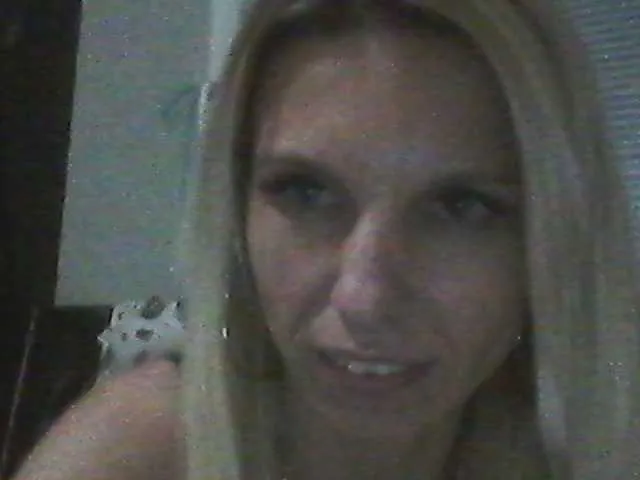 Sonya-reallsugar – webcam model profile photo Image 2