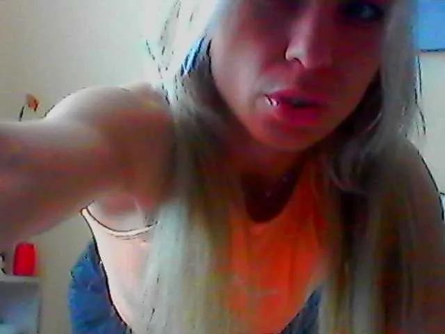 Sonya-reallsugar – webcam model profile photo Image 5