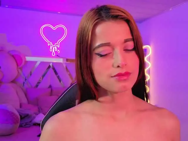 Vik1One1 – webcam model profile photo Image 10