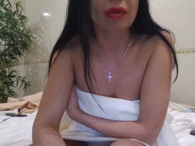 Leisan Profile Image