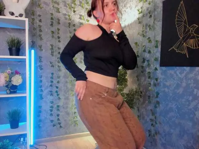 arianagolden_ – webcam model profile photo Image 5